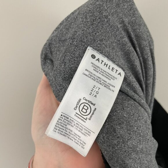 Athleta Brooklyn Lined Camo Joggers in Black Lux Size 2 Tall - Picture 4 of 7